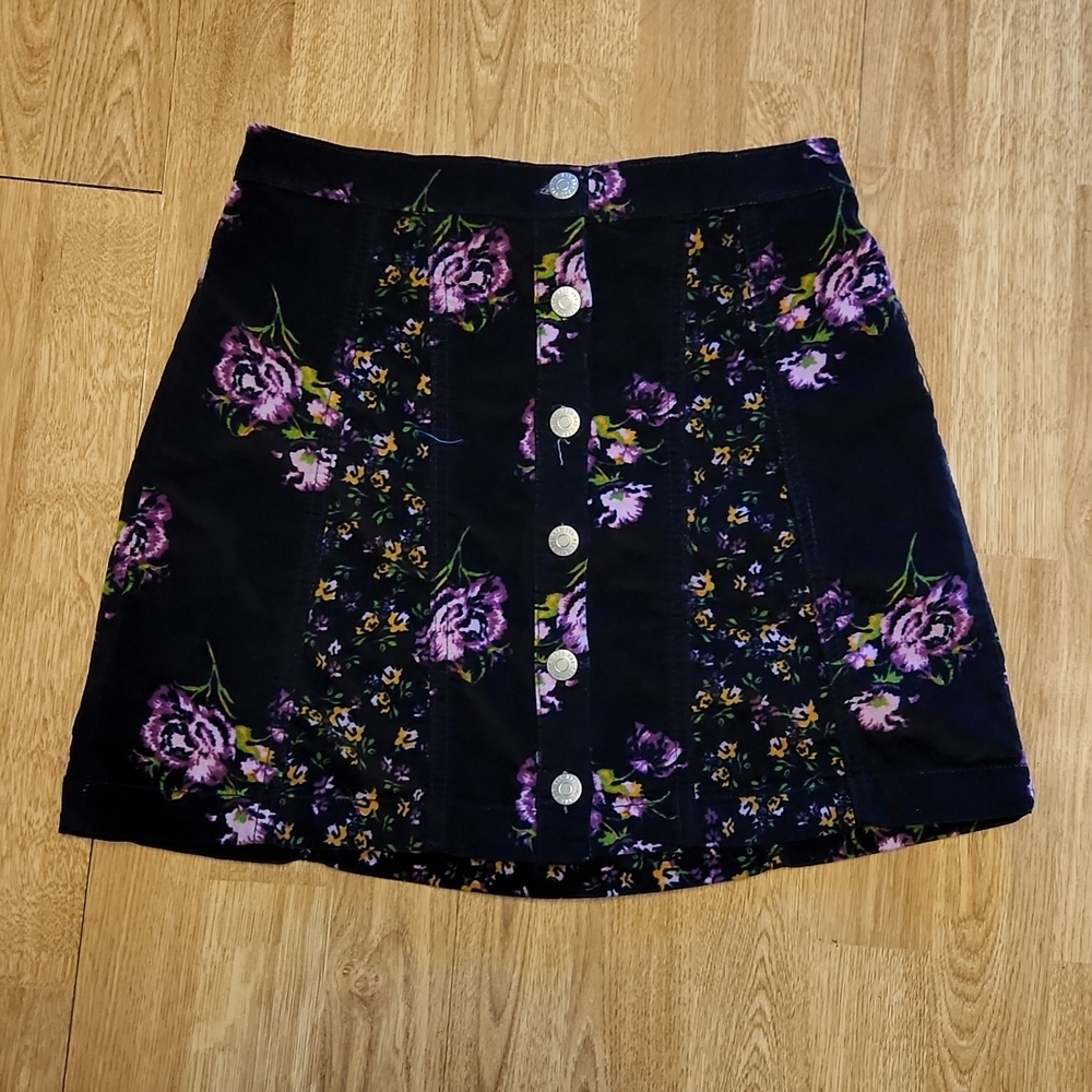 BDG black/purple stretch corduroy mini skirt sz small